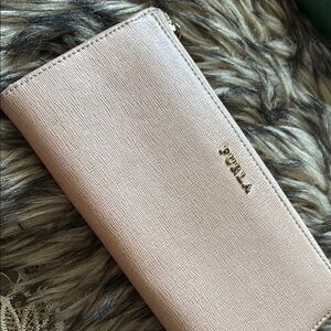 Furla Pink Leather Wallet Minimalist Design